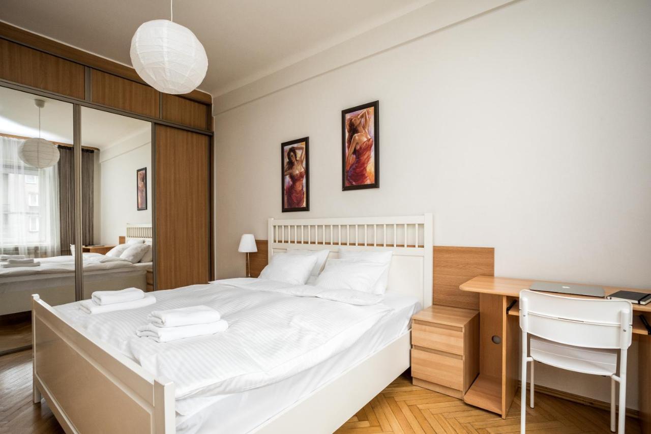 Apartamenty Wawa Centrum By Your Freedom 바르샤바 외부 사진