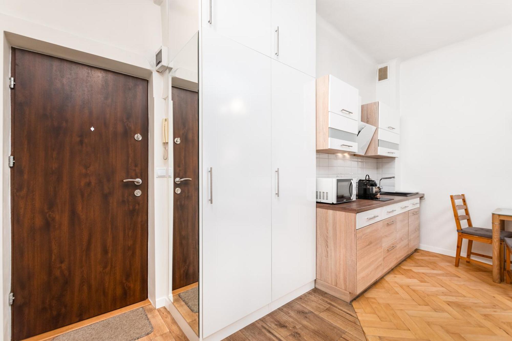 Apartamenty Wawa Centrum By Your Freedom 바르샤바 외부 사진