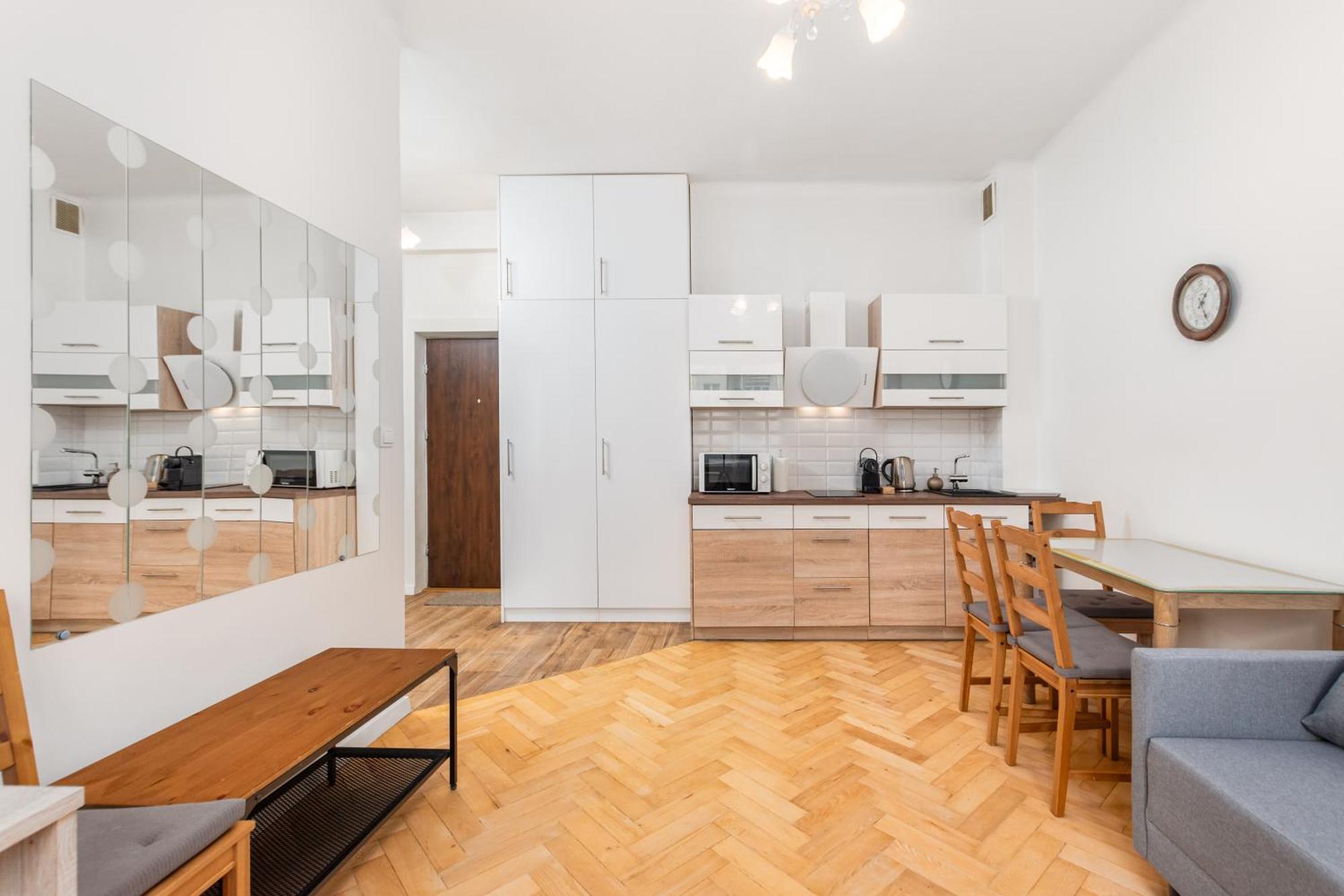 Apartamenty Wawa Centrum By Your Freedom 바르샤바 외부 사진